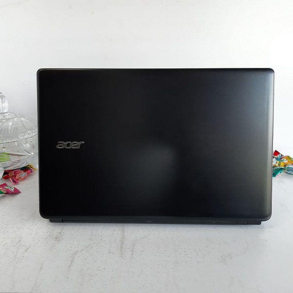 Acer E1-570G