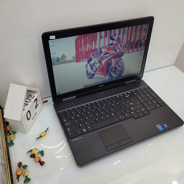 بهترین خریدار لپ تاپ دست دوم Dell E5540